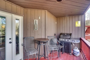 Private Deck | Gas Grill | Aspen Forest Views