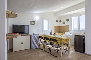 Ruokailu