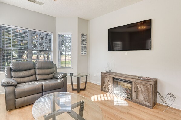 Myrtle Beach Vacation Rental | 3BR | 2BA | 1,139 Sq Ft | Access Only By Stairs