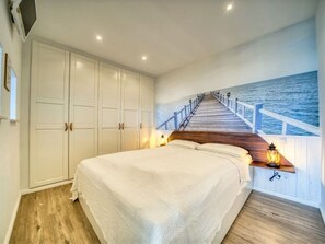 Schlafzimmer mit TV