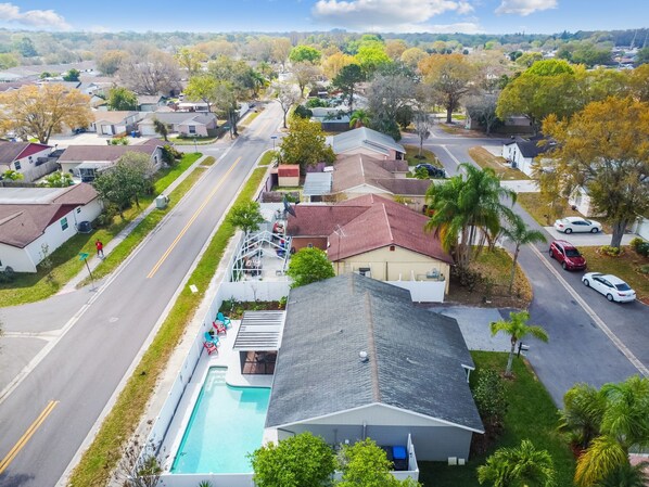 The perfect getaway for relaxation and fun. Imagine waking up in the morning to the warm Florida sunshine, enjoying a cup of coffee on the porch, and then taking a refreshing dip in the pool. You can spend your days lounging by the pool, reading a good book, or exploring all that Tampa has to offer. And at night, you can cook up a delicious dinner in the fully equipped kitchen,...