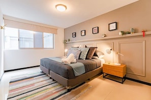 If you’re looking for comfort, convenience, and the feeling of a home away from home, this is the place!