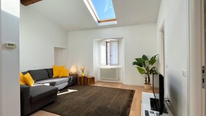 modern and spacious living room