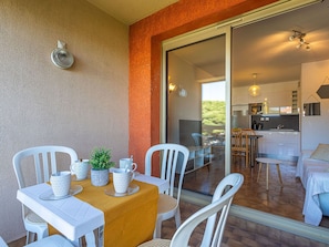 Gartenmöbel, Garten, Tisch Im Freien, Stuhl, Schatten, Landscaping, Hinterhof, Garten, Eco Hotel, Küche & Esszimmer Tisch