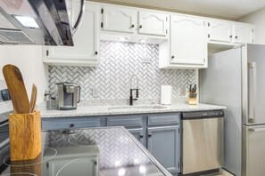 Kitchen | Stainless Steel Appliances | Dishwasher