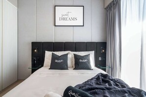 Luxury apartment in Dubai with a modern and cozy design.