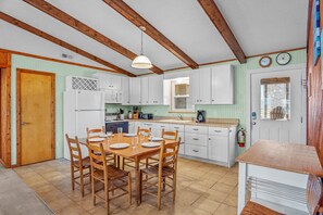 7-Surf or Sound Realty - 1172 - Tide Up - Kitchen -1