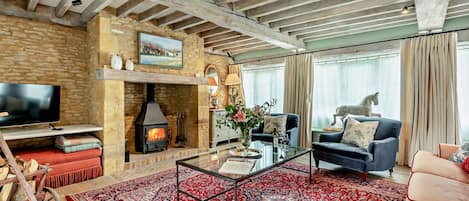 Rectory Barn Sitting Room - StayCotswold