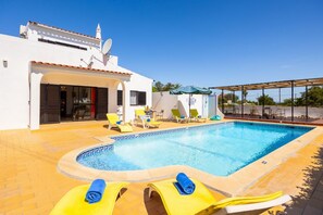 Beautiful villa with private pool and terrace