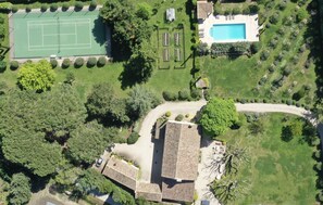 Sport court