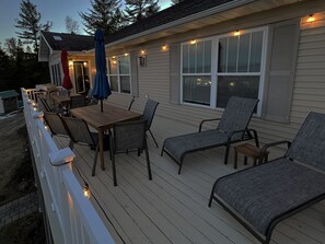 Top deck