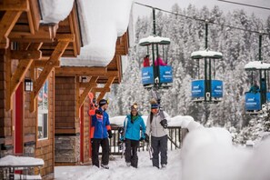 Snow and ski sports