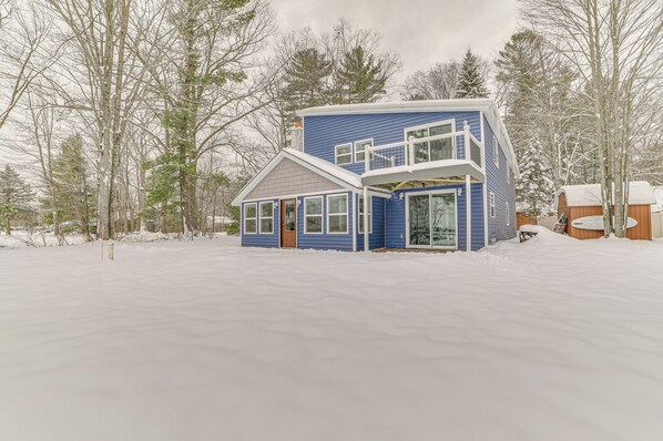 Gaylord Vacation Rental | 3BR | 2BA | 1,972 Sq Ft | Step-Free Entry