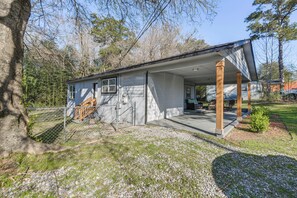 Exterior | Fenced Yard