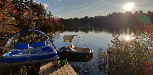 1 Paddle boat is available, that fits 4 (270lb max). Float is not included