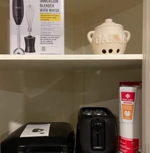 Kaffee und/oder Kaffeemaschine