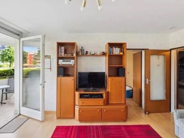Beau Rivage Apt. 9