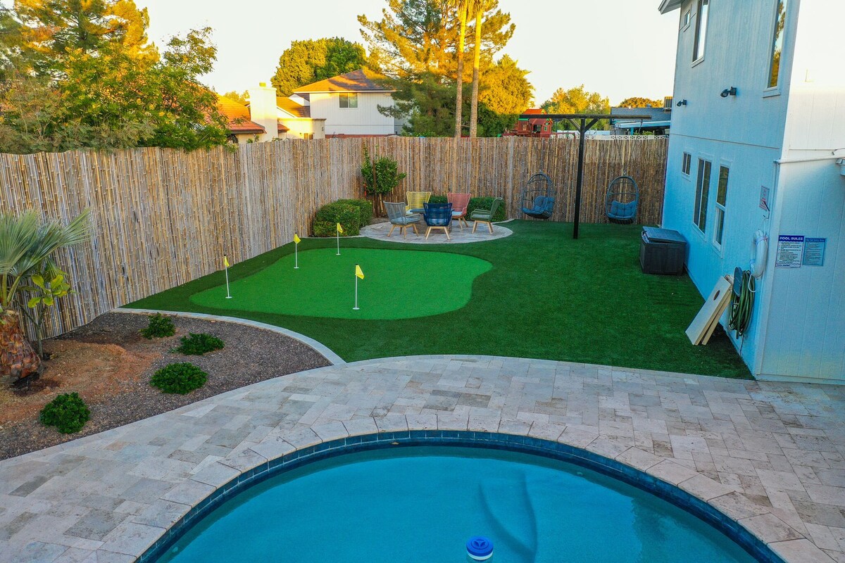 Citrus Grove: Embrace Luxury & Leisure in Your Private Arizona Escape