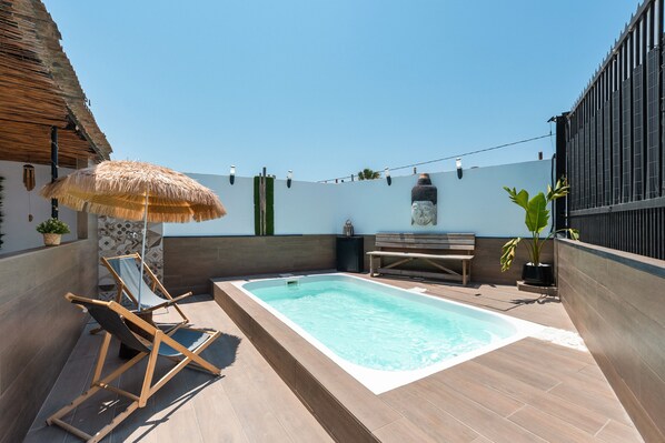 Bain à remous extérieur