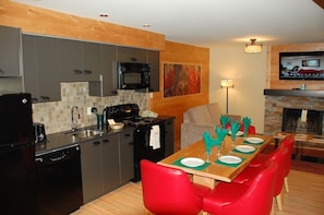 The spacious and open floor plan is perfect for your group.