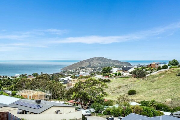 Beach/ocean view