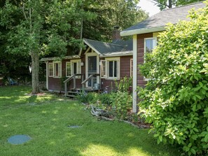 Front of house