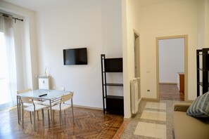 living room (2)
