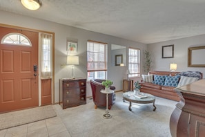 Living Room | Smart TV | Central A/C & Heat | Sleeper Sofa