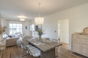 Living Room & Dining Area