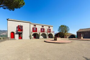 Autumn, Building Exterior, Outdoor, Spring, Summer
