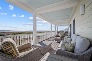 Oceanfront Deck