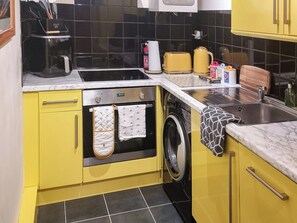 Kitchen | The Hideaway, Southport