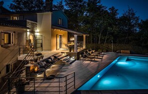 pool