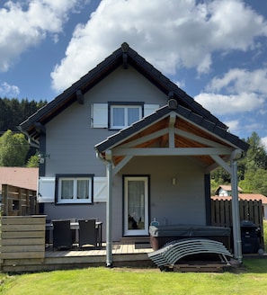 Face arriĂšre du chalet