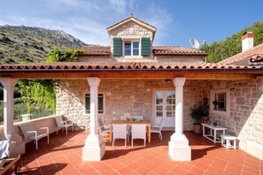 Villa Benedeta, Dubovica bay Island Hvar