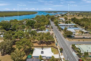 Aerial of Jacobs well