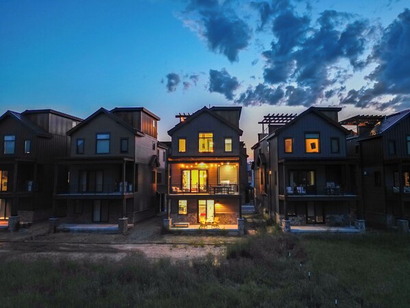 "Fantastic place! Incredible view, great layout...