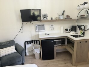 Convenience - Smart TV, Kitchenette, mini fridge, microwave