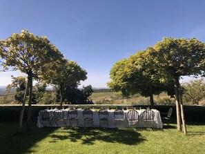 Outdoor dining