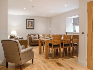 Open plan living space | The Old Mill - Paddockhall Cottages, Linlithgow