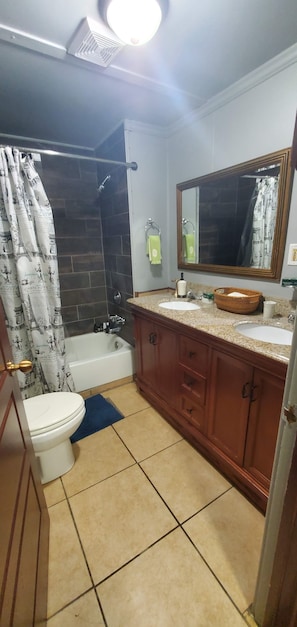 Upstairs bathroom