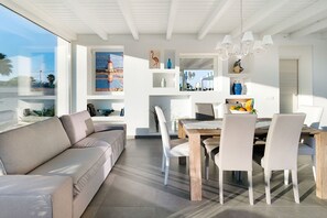 Autumn, Dining Room, Living Room, Spring, Summer