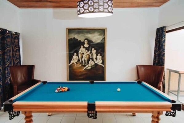 Game room