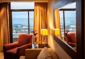 In-room amentias