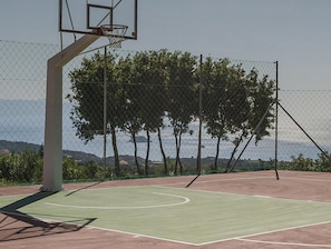 Sportplatz