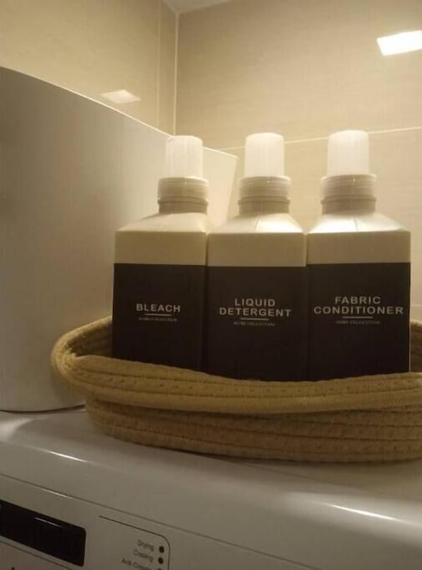 Bathroom amenities