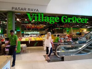 Shopping centre