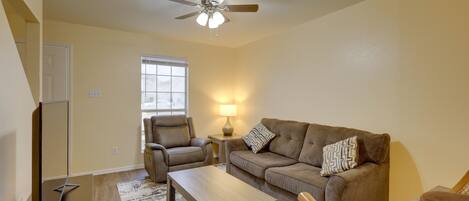 Killeen Vacation Rental | 2BR | 1.5BA | 1,500 Sq Ft | Stairs Required