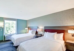 2 Queen beds