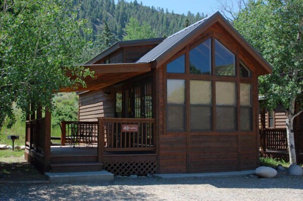 Exterior summer